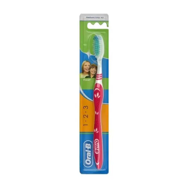 ORAL-B 3-EFFECT TB M